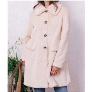 Gal Meets Glam Cream Faux Fur Coat